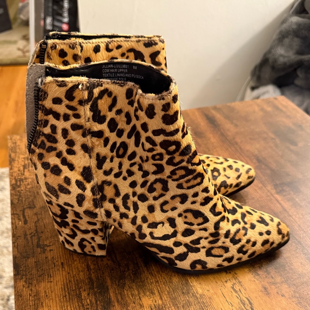 Steve Madden Jillian Leopard Print Ankle Booties - Size 8M